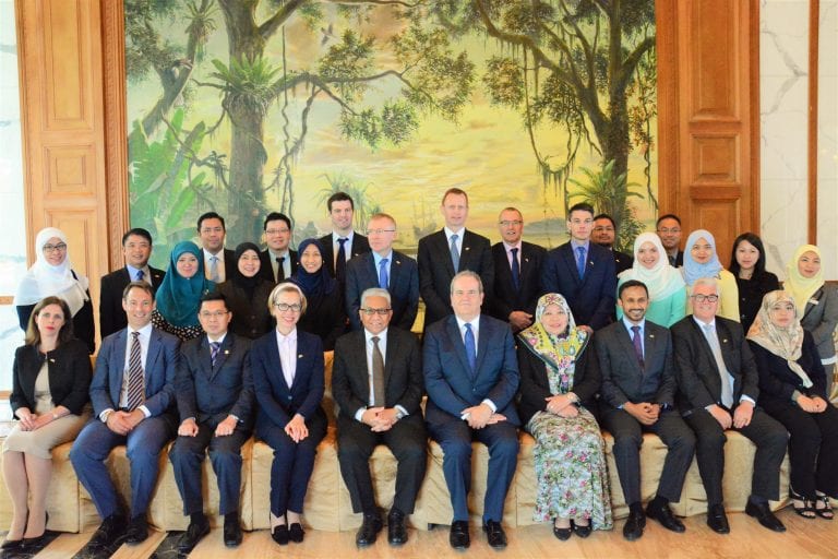 Read more about the article AUTORITI MONETARI BRUNEI DARUSSALAM (AMBD) HOSTS BRITISH TRADE DELEGATION 